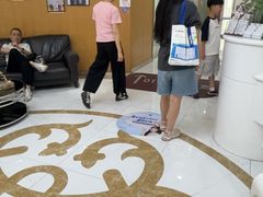 -雅悦齿科(顾村公园店)