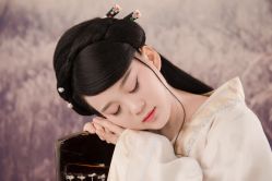 -盘子女人坊古装写真摄影(厦门总店)