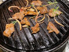 -燚店·铁板鱼蛙·烤肉·烤串(北新桥店)