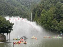 -仙人谷漂流景区