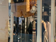 -BURBERRY(上海港汇恒隆广场店)