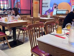 -渝是乎川渝小炒(新世界百货望京店)