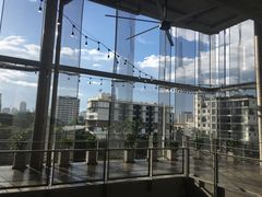 -ROAST coffee & eatery