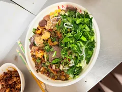 -文山荷鲜居(翠湖店)