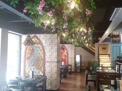 大堂-壹号院音乐餐厅•烤全羊•新疆菜(浐灞店)