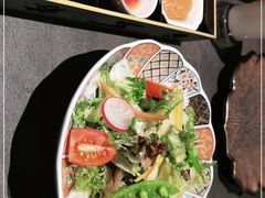 -铭牛烧肉·和牛海鲜自助(高新月牙湖店)