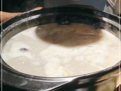 -牛牛和牛海鲜粥底火锅(长虹国际城店)