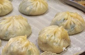 Shiitake and Bok Choy Vermicelli Filling