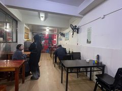 -建国蚵煎蚵面