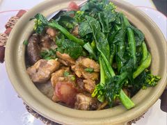-万煲旺·香港老传承煲仔饭·猪杂汤(客村店)