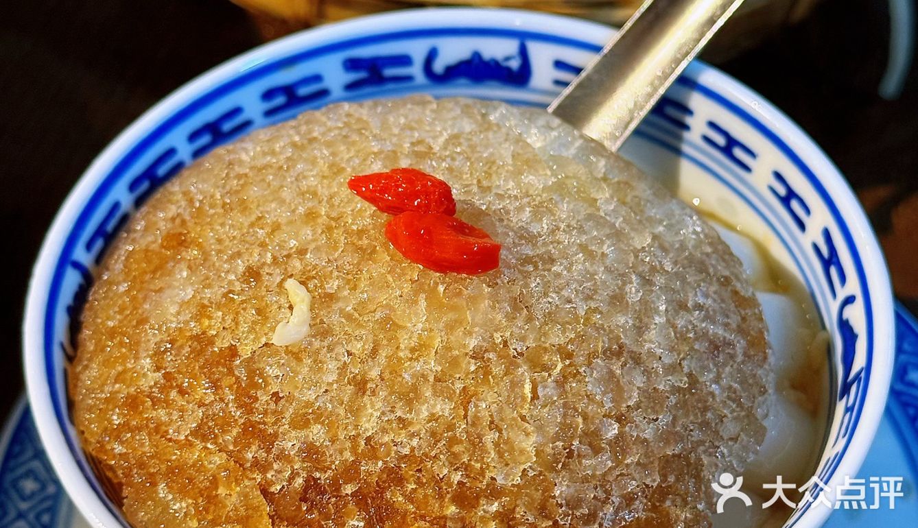 成都必吃榜：五里关火锅，奎星楼的辣味传奇！