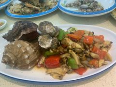 -渔中舟海鲜大排档(普陀沈家门店)
