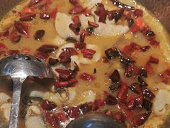 -小鱼小牛·鱼牛干锅·脆鱼火锅(世欧广场店)