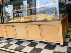 面包甜点陈列柜-味多美蛋糕(安贞桥东店)