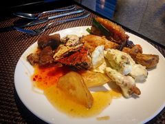 -唐拉雅秀酒店-西锦汇空中BBQ·思创餐厅