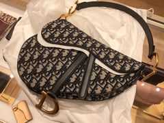-DIOR迪奥(德基广场女装店)