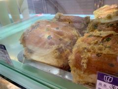 -白玉兰食品甜凤店(合生汇店)