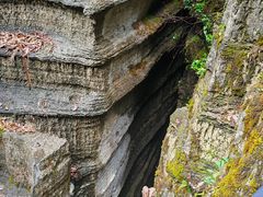 -梭布垭石林景区