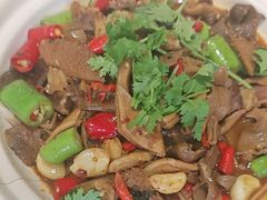 -三湘四水正宗湘菜(君峰路店)