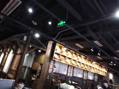 -红九格老火锅(三峡广场店)