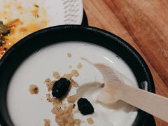 自制酸奶-耶里夏丽·丝路新疆菜·清真食品(徐汇南丹东路臻选店)