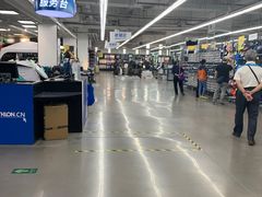 -迪卡侬(西三旗店)