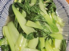 蒜蓉小白菜-余味