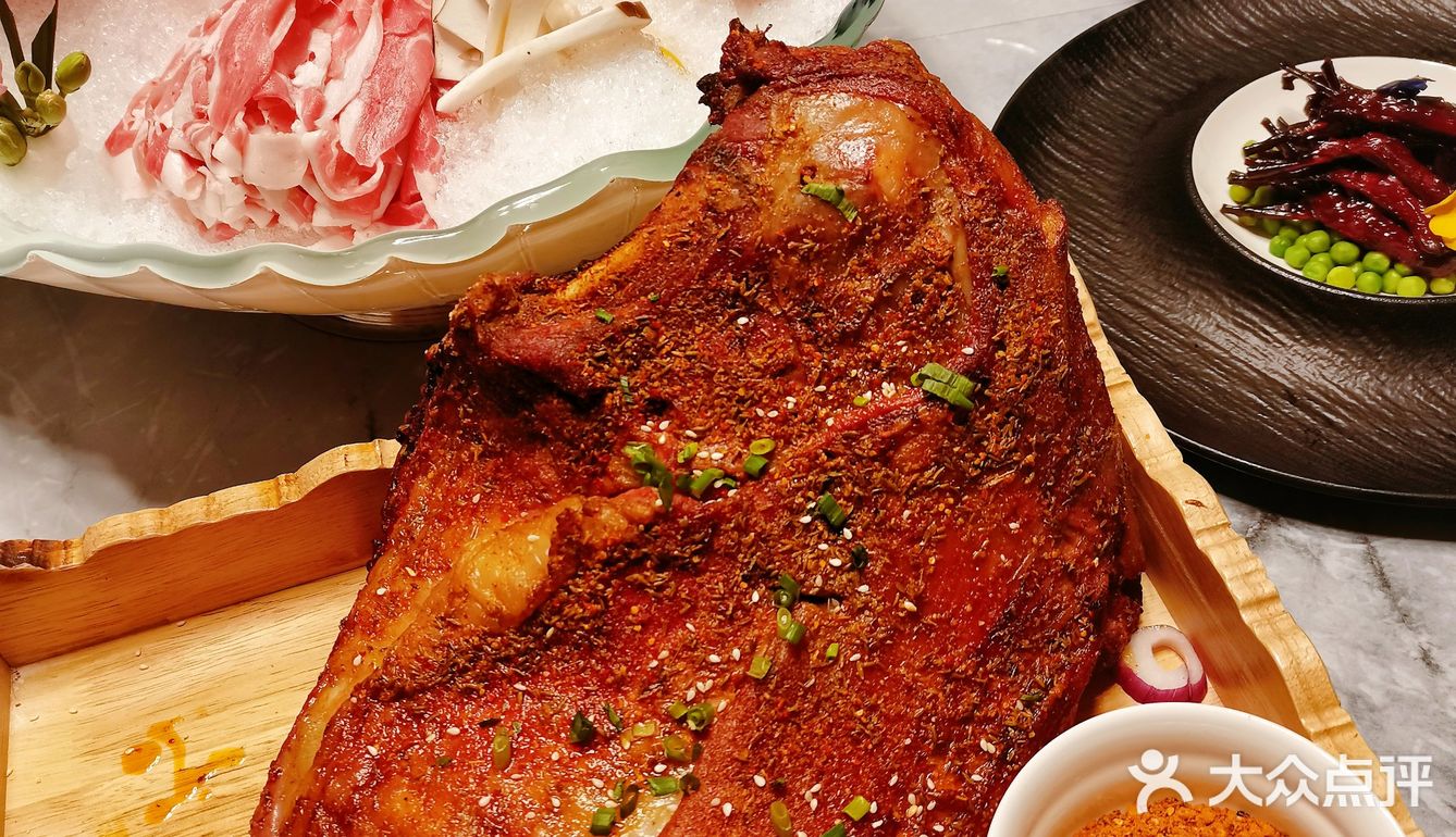 武汉🐑烤羊界天花板，吃烤羊就来他家~