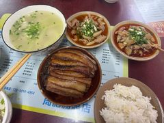 -周肥肠(江油总店)