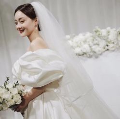 点击看大图 -纯色时光婚纱艺术馆WHITE
