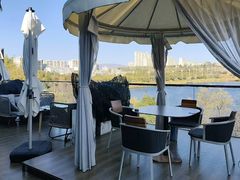 -酤居湖景音乐餐吧(安宁店)