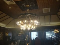 -华凌牛庄西餐厅(乌鲁木齐华凌美爵大饭店)
