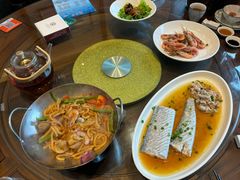 -鹰龙海畔度假酒店(咸祥店)