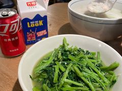 空心菜-聚鑫朋酸菜肥肠(文艺路口店)