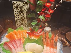 -蟹犇前•帝王蟹雪蟹(陆家嘴店)