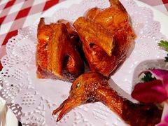 烧乳鸽-邓丽君音乐主题餐厅