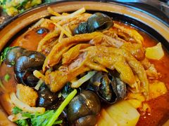 -正宗南铁拉叔沙煲螺·烧烤·秘制靓粥(南铁总店)