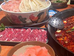 -周小明火锅(黑金冠社区店)