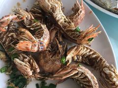 -红月湾海鲜饭店•沙滩海景(双月湾店)