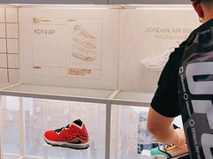 -NIKE品牌体验店(南京东路店)