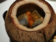 椰子竹丝鸡汤-原味田园·客家菜·土窑鸡(中航城君尚购物中心店)
