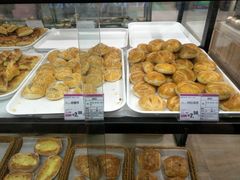 -永旺黄岛购物中心