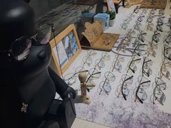-Trend1881视光·蔡司视觉(领展广场店)