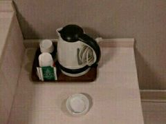 -白玉兰酒店(上海田子坊马当路地铁站店)