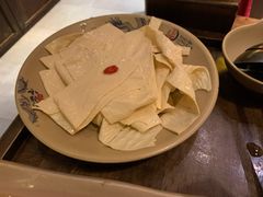 黄豆皮-小龙坎火锅(湖滨银泰in77店)