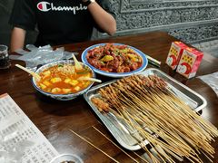 -老蚌埠烤串·新派烧烤·油边王(工农路店)