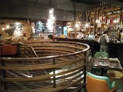 -斯普汇生蚝牛排馆(中骏世界城店)