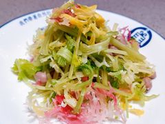 血珊瑚香芹花生-羊来顺冰煮鲜羊铁锅烀羊肉(八卦岭店)