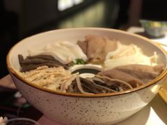 -哥老官重庆美蛙鱼头(虹口龙之梦店)