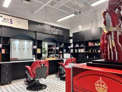 -老男孩男士理容馆·理发·烫染·修面